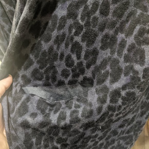 Style & Co Plus Size Animal Print Cardigan - 1X - Picture 5 of 11